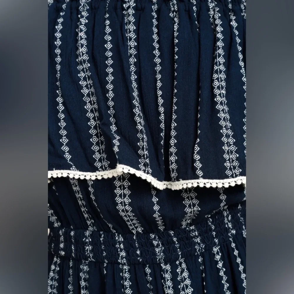 See Ya There Navy Blue Print Off-the-Shoulder Romper size XS - Picture 6 of 9